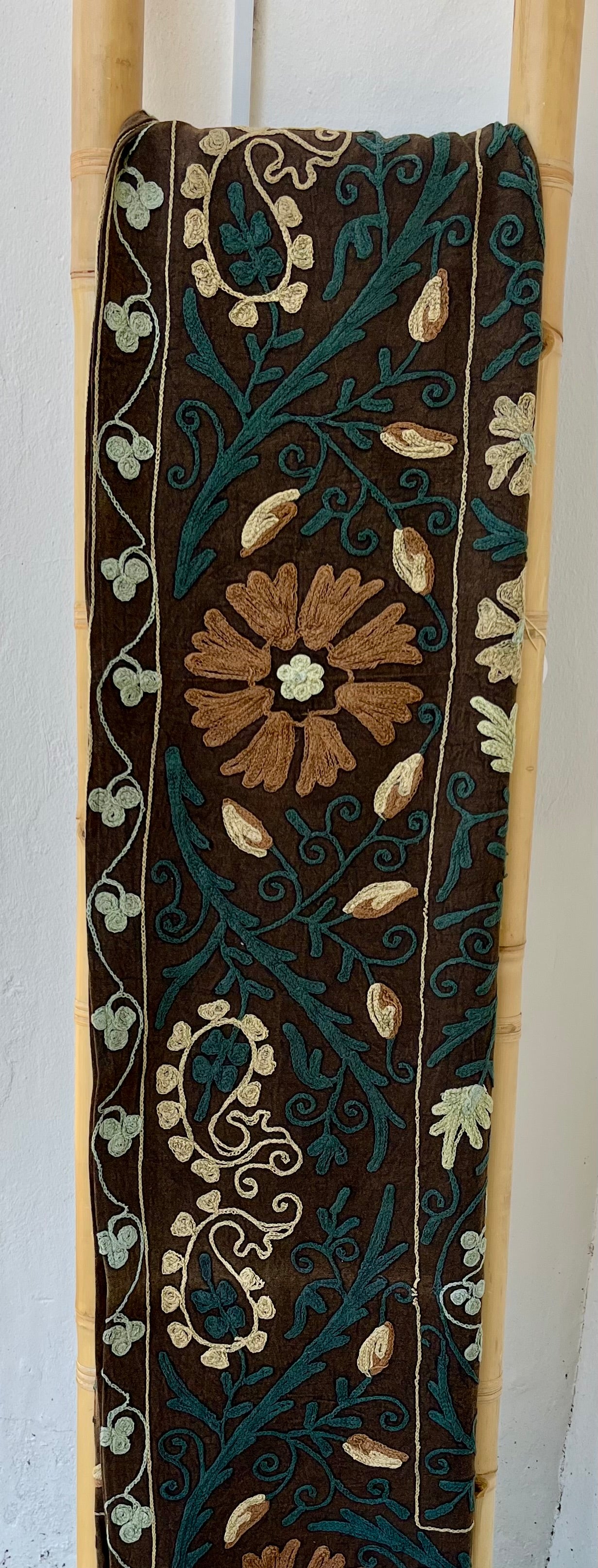 QUILTS & THROWS