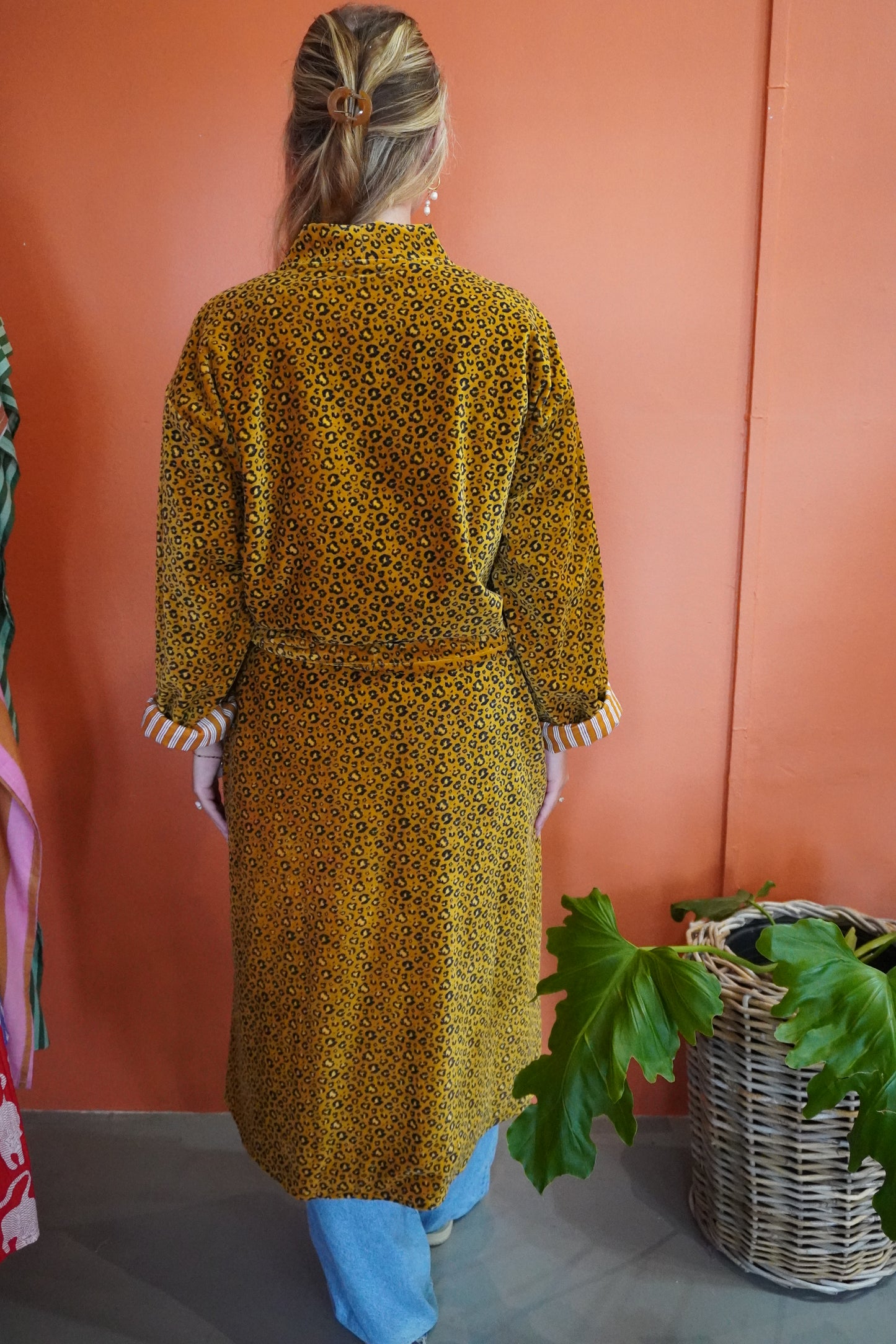 Yellow LEOPARD PRINT Velvet Kimono