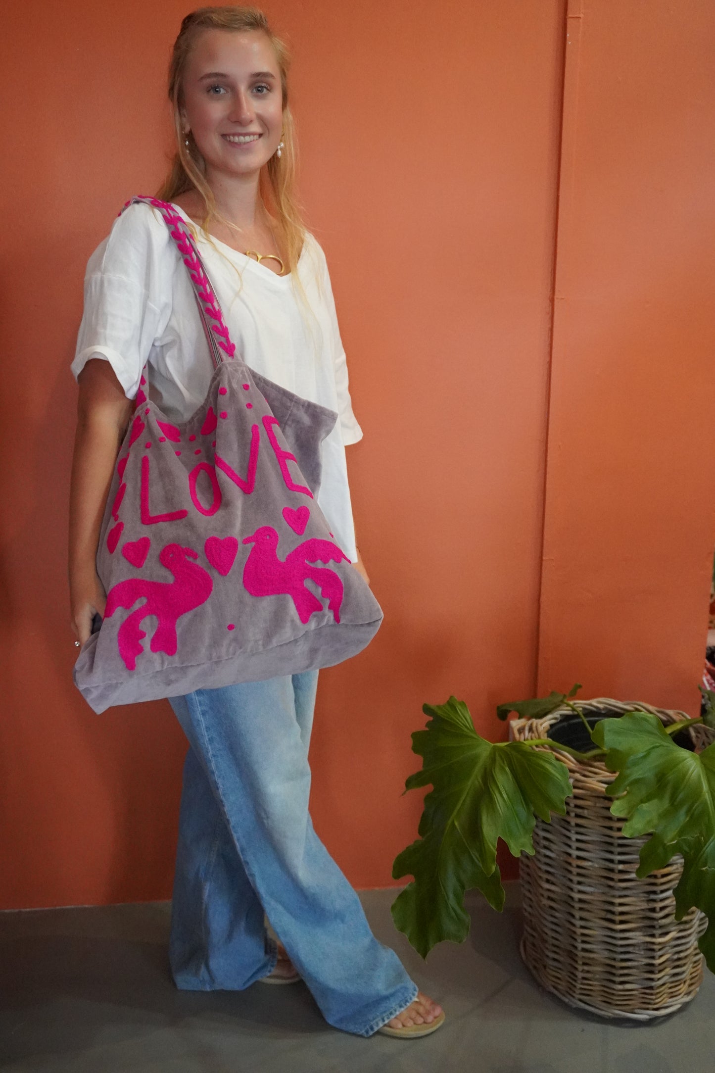 Velvet LOVE Tote Bag in Dusty rose & Luminous pink